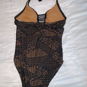 One piece bathing suit